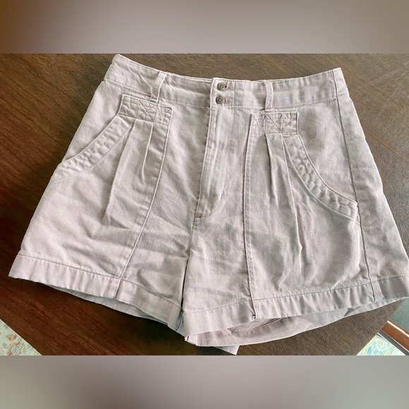 Universal Thread Pants - Universal Thread High Rise pleated front denim Shorts